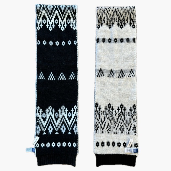 Old Navy • Classic Fair Isle Black and White Knit Scarf - Picture 3 of 7